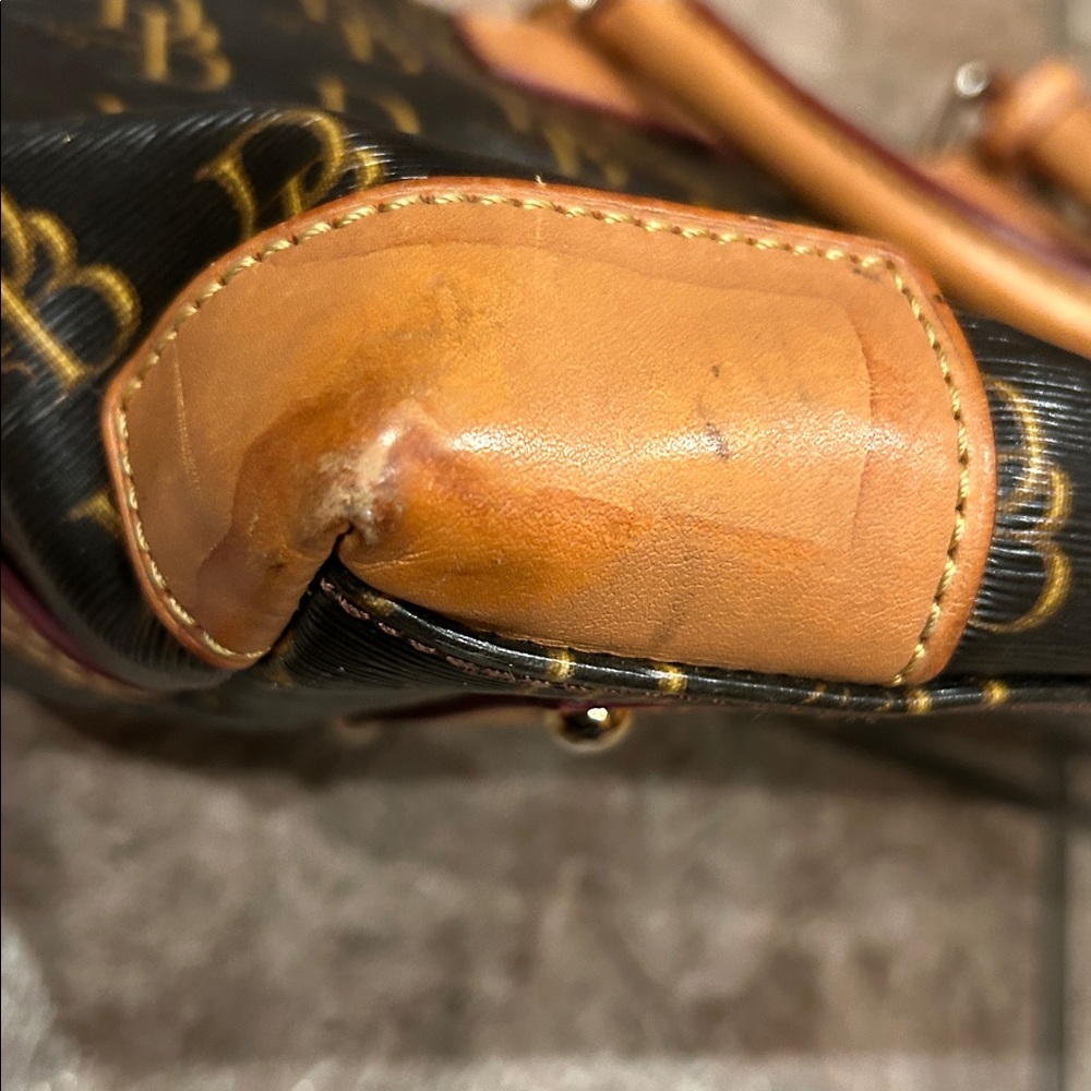Vintage Dooney & Bourke Satchel Purse - Picture 9 of 14